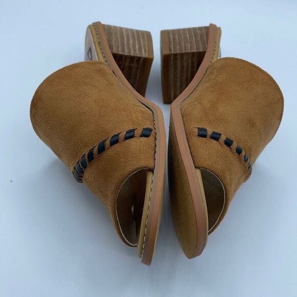 Muk Luks size 8 suede chunky heels slides - Picture 4 of 10